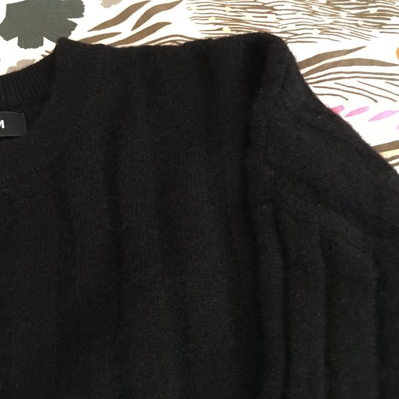 NAADAM Cashmere Ribbed Cropped Sweater in Black XXS - Picture 3 of 4
